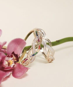 Bracelete Orquídeas Trançado em Baguetes de Zircônia Banhado à Ouro